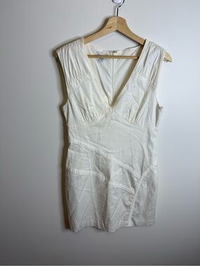 Bebe White Sleeveless V-Neck Bodycon Midi Dress size 10